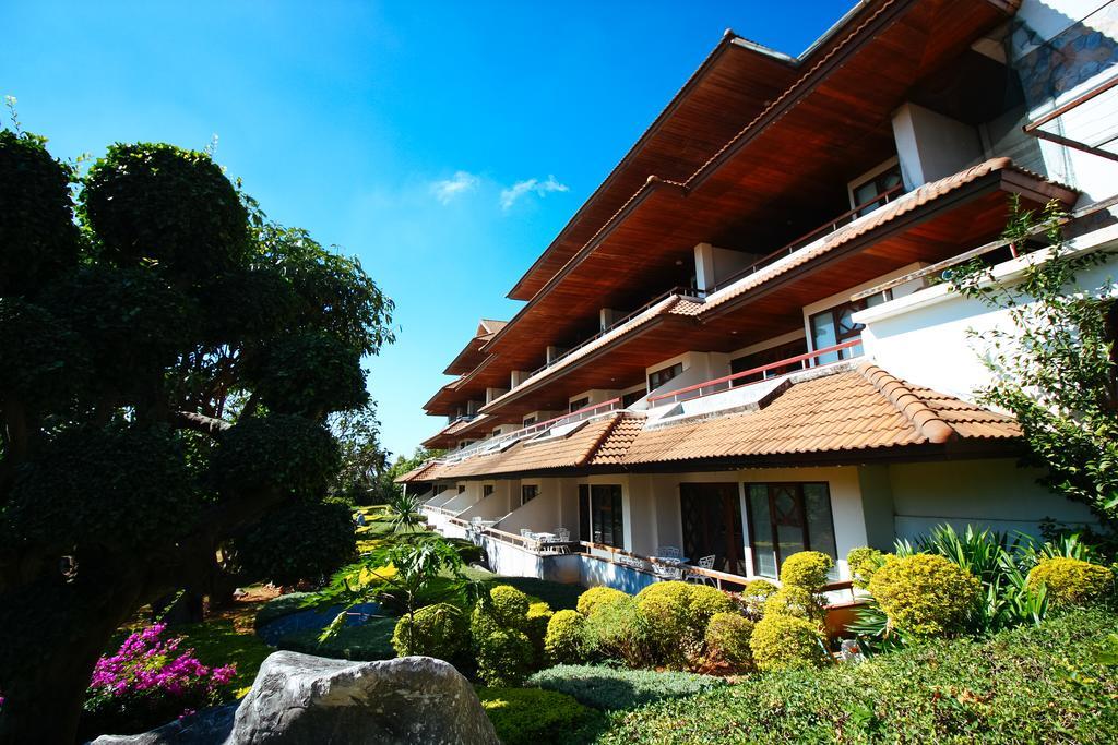 Phuripimarn Penthouse Pak Chong Extérieur photo